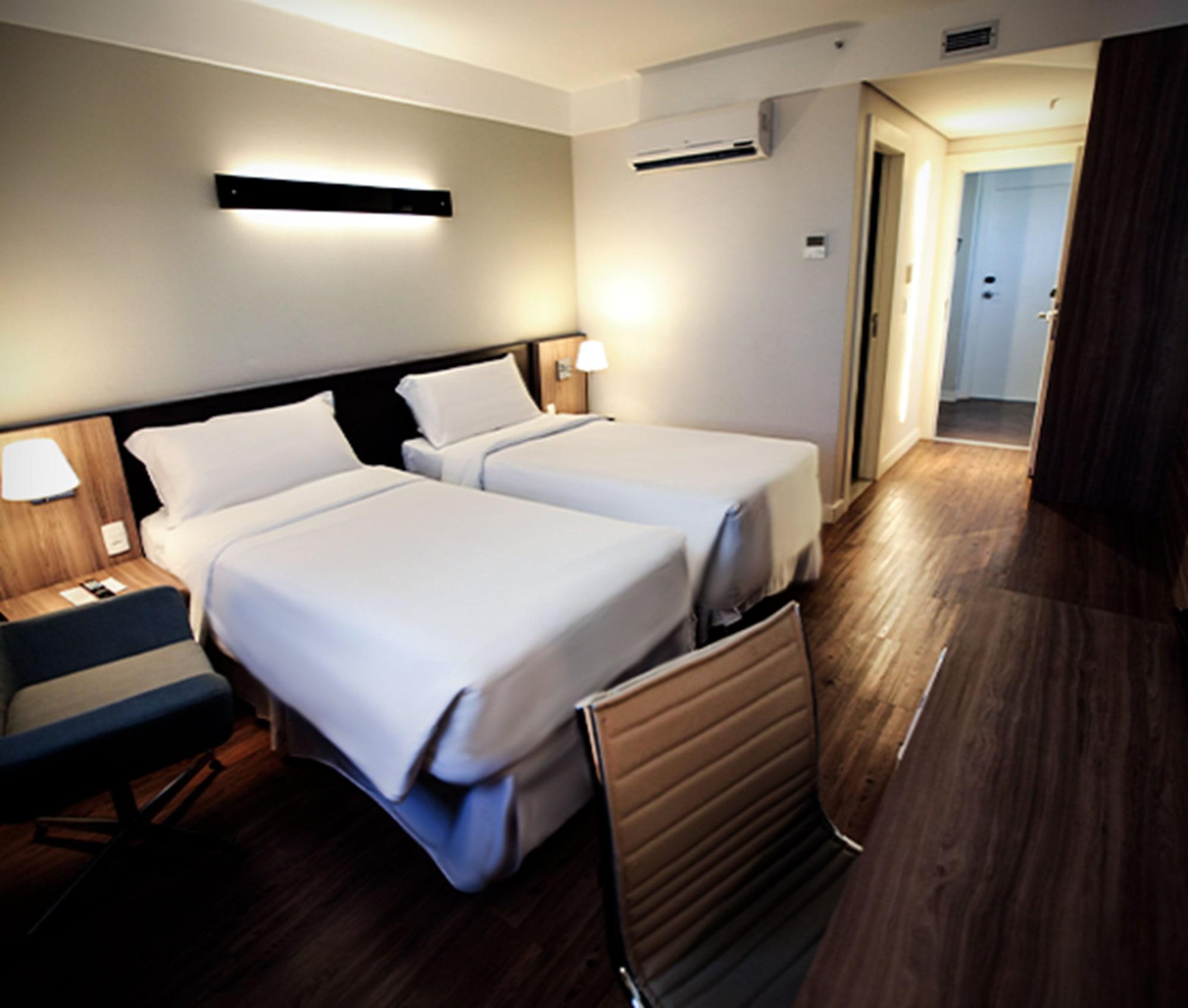 Delmond Hotel Κουιαμπά Εξωτερικό φωτογραφία