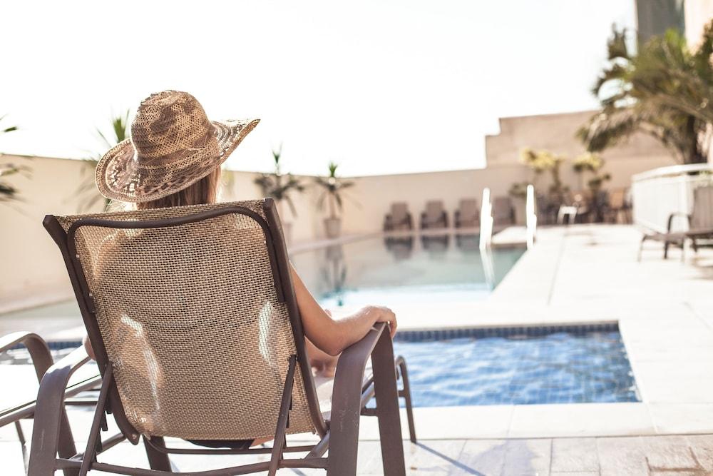 Delmond Hotel Κουιαμπά Εξωτερικό φωτογραφία