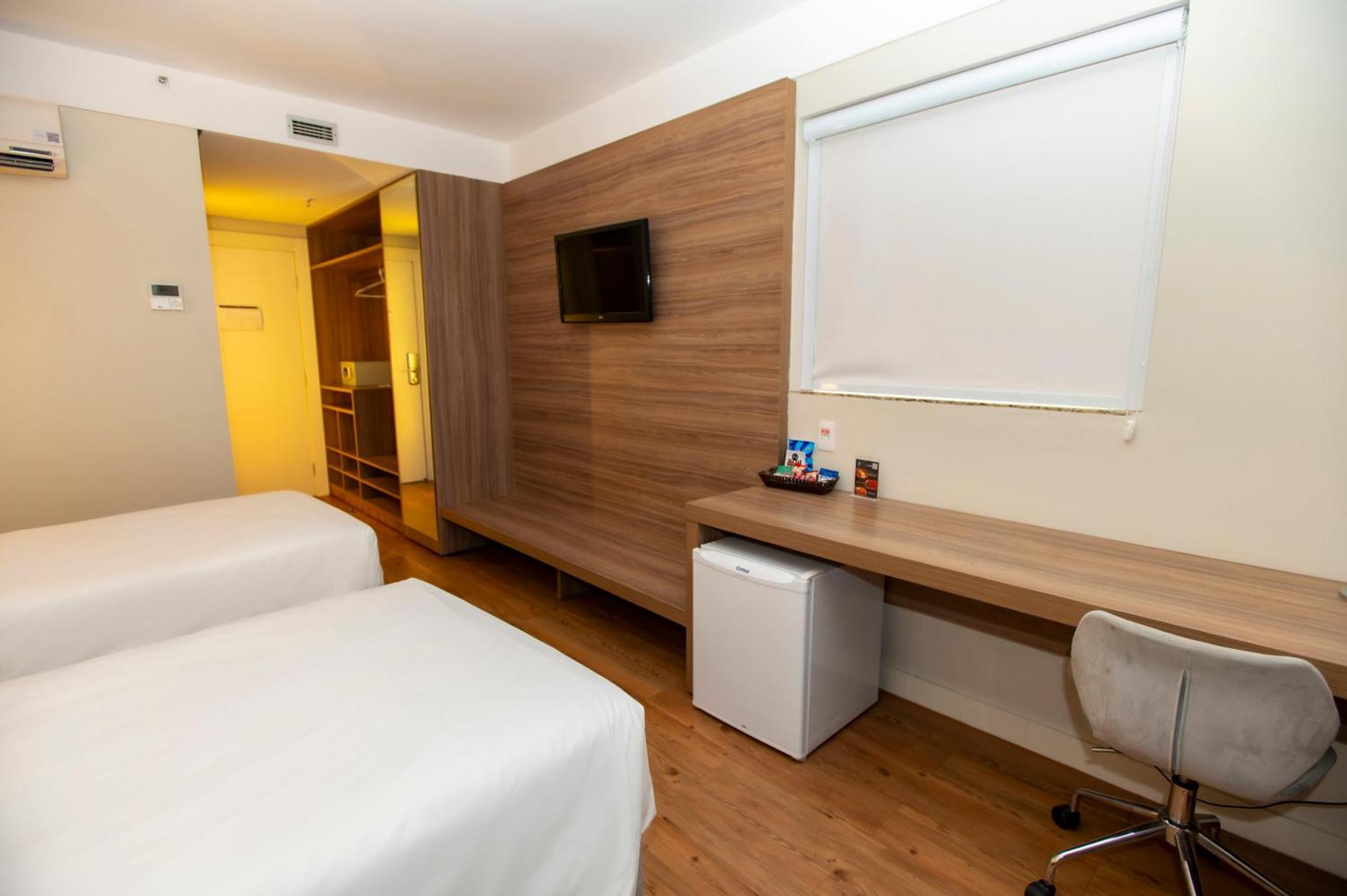 Delmond Hotel Κουιαμπά Εξωτερικό φωτογραφία
